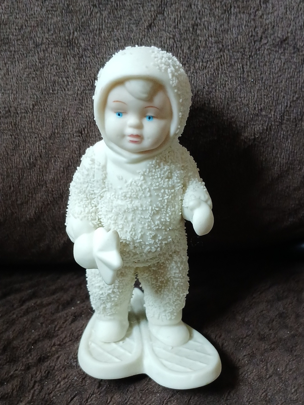 Department 56 Snowbabies "A Special Delivery" Figurine